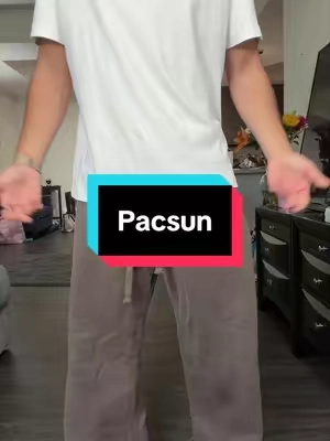 5'8 155 Size M #pacsun #oversized #sweatpants #fleece #baggy