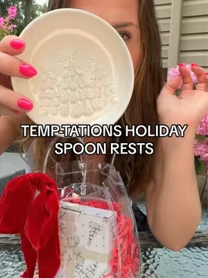 okay but two temp-tations holiday gifts for that price rn?! these spoon rests are stunning 😍 #qvc #holidaygifts #easygiftidea #spoonrest #temptations 