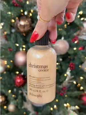 The philosophy shower gels everyone wants for the holiday season🫧🎄❤️ Don’t wait because these are already going quick!! @QVC, Inc 