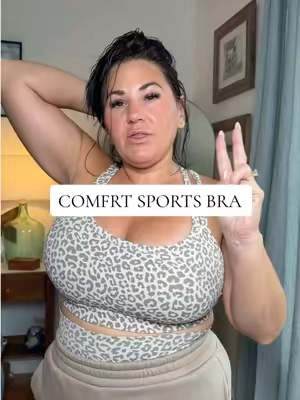 Replying to @samschuerman Comfrt sports bra actually works for large chests!?! 🤌🏼🤩🥰  #comfrt #bra #brareview #sportsbra #tiktokshopsummersale @Comfrt 