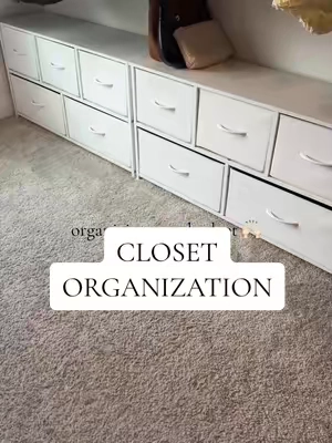 Everyone got one in their closet because they are that good 🙌🏻🙌🏻 #organizedhome #closetorganization #closetstorage #dresser #dresserorganization 