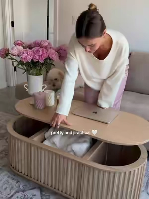 #coffeetable #homedecor #apartmentdecor #cozyhome #girlythings 