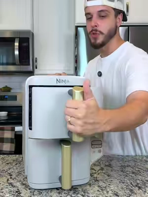 okay ninja.. you can stop taking all of my money now😅 #ninja #airfryer #ninjaairfryer #kitchengadgets #kitchenfinds 