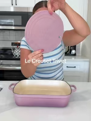 Le Creuset silicone trivet is perfect #lecreuset #lecreusettiktok #qvc #qvcloyaltyprogram 