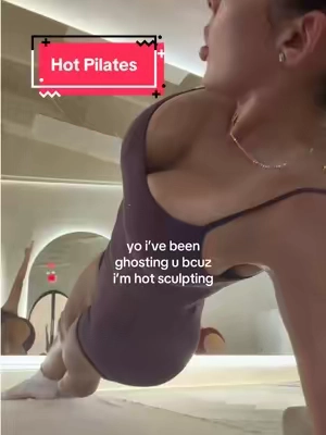 Just doing the hot pilates thang 💁🏻‍♀️ #hotpilates #hotsculptpilates #matpilates #pilates #pilatesoutfit 