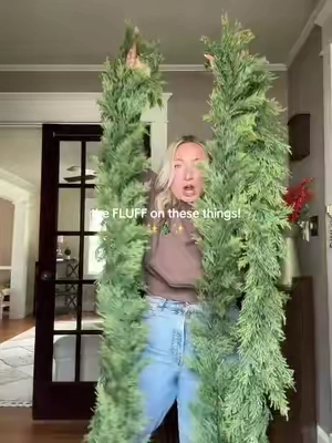 Now I need the other color ASAP! #garland #christmasgarland #christmasdecor 