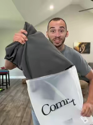 Comfort travel essential hoodies! #c#comfortc#comforthoodie#h#hoodiess#sweatshirtt#tiktokmademebuyit