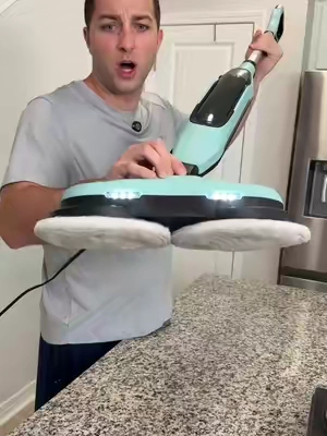 This is their brand new spin mop! #homeika #spinmop #spinningmop #mop 
