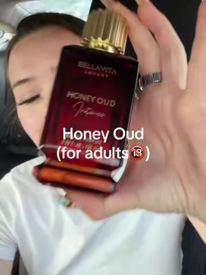 Just beware 🤤  #honeyoud #honeyoudintense #huda #luxuryperfume #perfumetiktok 