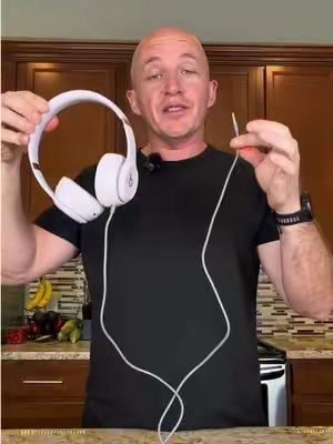 If your kids need wired headphones for back to school these Beats Solo 4s are a great option! #wiredheadphones #headphones #beats #beatsheadphones #TikTokshopbacktoschool 