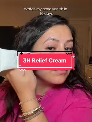 I was shook how fast the Medicube 3H relief cream helped with my acne and post acne blemishes! #medicube #medicube3hreliefcream #3hreliefcream #acnetreatment #postacnemarks 