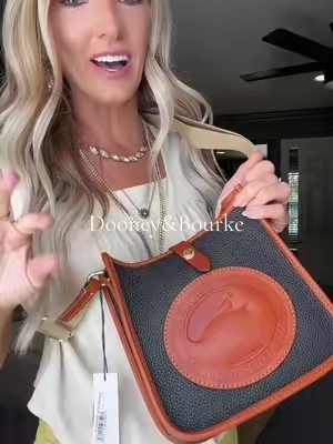 #dooneyandbourke #purse #qvcloyaltyprogram 
