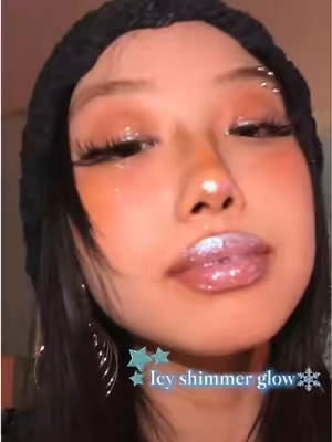 Icy 🩵🪽❄️#ourbella #BlueLipGloss #TikTokshopbacktoschool #creativemakeup #PartyMakeup 