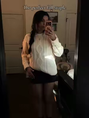 Getting ready for fall🍂🍁 #fallootdinspo #basicsweater #fallstaple #whitesweateroutfit #fallaesthetic 