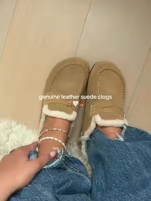 obsessed with them!!! #fallfashion #falloutfitinspo #cozyfallshoes 