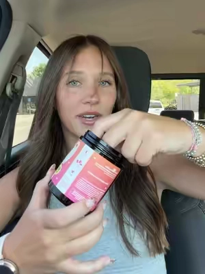 My hair grows so fast now🤩 #TikTokshopbacktoschool #bwb #biotingummies #hairgrowth #bearswithbenefits 