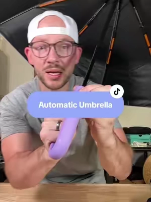 Christmas shopping done early this year #umbrella #automaticumbrella #christmasgiftidea #stockingstufferideas #tiktokshopcreatorpicks 