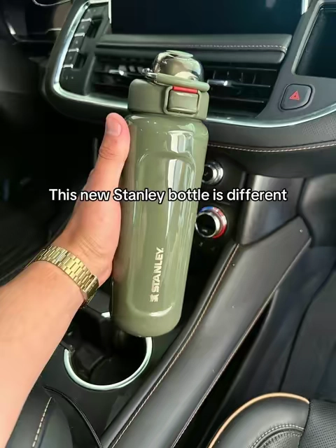 The Stanley Wellspring 24 oz Bottle features a push-button drinking system, leak-resistant locking lid, built-in carry loop, and double-wall vacuum insulation. #StanleyWellspring #StanleyBottle #WaterBottle #Hydration #TikTokShopFinds