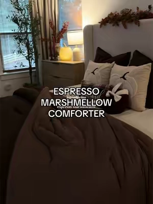 The most requested marshmellow is finally here and the browns are so good 🍂🤎☕️ @Mellow Sleep #mellow #marshmellowcomforter #fallbedding #bedroominspo #viralcomforter 