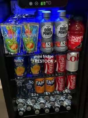 Restocking my mini fridge for the week🫶🏼✨
 #minifridge #minifridgerestock
#fridgerestock #fridgeorganization #cowsar    