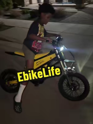 Best e-bike in ttshop hands down i know these are gonna sell out fast 💨  #Ebike #heybike #ebikelife #fyp #christmasgift 