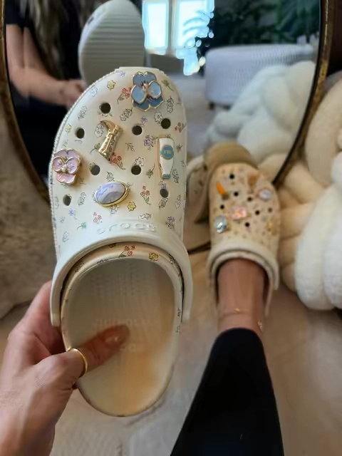 Crocs x Florence by Mills Crocband runner  #crocs #clogs #crocsseptemberspotlight 