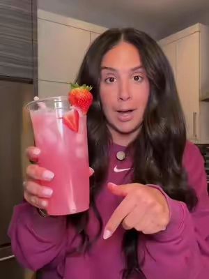 It doesn’t even feel like I’m drinking protein. #bloomnutrition #bloomclearprotein 