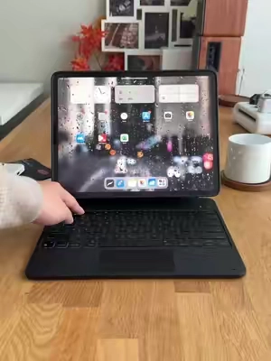 Before you buy a pricey iPad keyboard, watch this!#ipadkeyboard #ipadsetup #ipad #tiktokshopstockup #workfromanywhere 