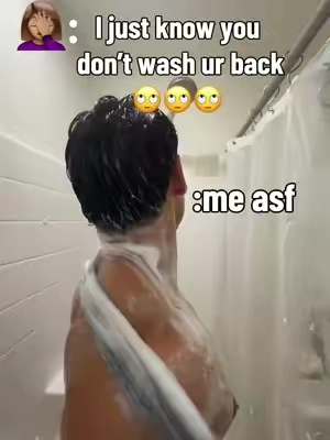 The African net sponge literally gets all the nasty gunk from your back a regular loofah can’t reach. My bacne has disappeared and I’ve never felt cleaner!! #shower#skincare#acne#fyp#viral