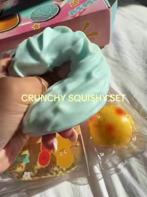 6 piece squishy set!! All crunchy and so so good 👍👍
