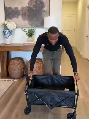 It’s perfect for everything #Wagon #CollapsibleWagon 