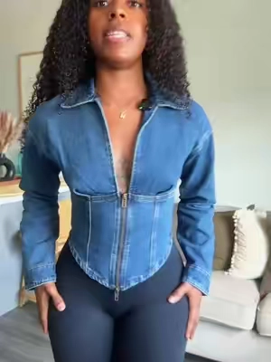 This top is so FLATTERING 🤩🔗 @Cider #top #denim #tiktokmademebuyit #tiktokshopcreatorpicks #tiktokshopfinds 
