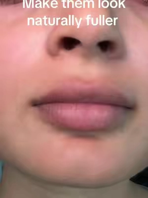 Obsessed with this ugh #lipcombo #lipstain 