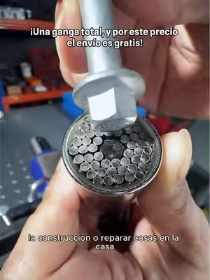 Olvídate de cargar cajas de herramientas pesadas. Este dado universal se ajusta a medidas de 7 a 19 mm y afloja tornillos barridos o raros en chinga 🛠️⚡ ¡El mejor regalo para cualquier vato! Consíguelo con envío gratis tocando el carrito amarillo 👇 #HerramientasDeTrabajo #HazloTuMismo #RegalosParaHombres #TikTokMadeMeBuyIt #ComprasEnTikTok