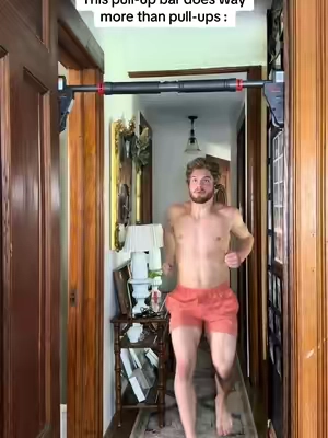 This is the most versatile workout tool that exists. 

#pullups #pullupbar #fullbodyworkout #homegym #Fitness 