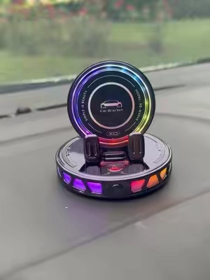 360° Rotating Wireless Charging car phone holder #tiktokshop #summervibes☀️ #foryou #dealsforyoudays #summerwins 