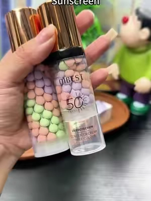 bloqueador con color SPF50. Ni se quema ni se oscurece,¡qué guay! #tiktokshop #fyp #beauty #maquillaje +C