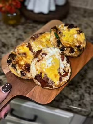 Replying to @kenettaevans yayy, I know you will love it! 🤌🏼 Drop a picture in the comments of your dish 😃 @Freedom Department Store #breakfastideas #nonstickpan #kitchenware #pan #breakfast 