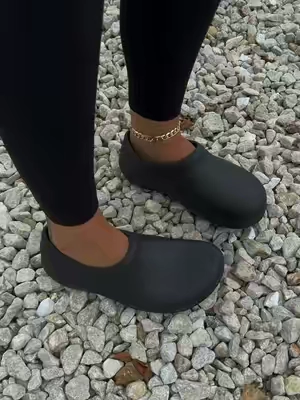 @Crocs #crocs #crocsshoes #nursetok #tiktokshopstockup #crocsspotlightday 