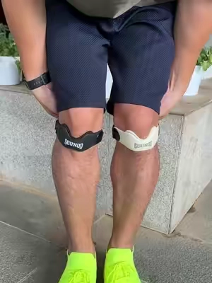 Wearing it during exercise provides better knee protection #hikingadventures #altrarunning #kneepainrelief #summervibes#summeressentials