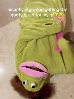 Why did I do this to myself 🤦‍♀️😂😂#bigmouthmonster #tiktokshophalloween #costumes #pajamas