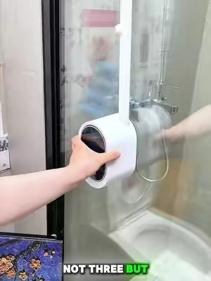 Click, scrub, toss. No more disgusting toilet brush sitting in dirtywater.#Toiletbrush #tiktok #deepclean #BathroomCleanTool #BathroomMustHave