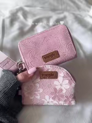 wrangler just released these beautiful lace wallets 🫶 #wrangler #wallet #wranglerwallet #wristlet #westernfashion 