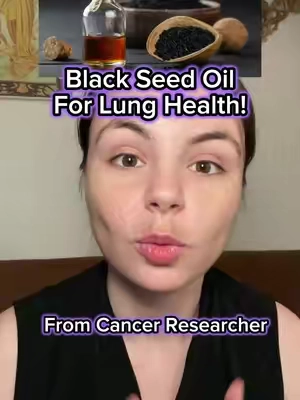 Black seed oil has been traditionally used for respiratory and immune support 🌿 Its active compound, thymoquinone, has antioxidant and anti-inflammatory properties that may help support healthy airways and normal lung function. It also helps regulate healthy immune responses, making it an interesting option for overall respiratory and immune health. #BlackSeedOil #LungHealth #ImmuneSupport #RespiratoryHealth #healthyaging 