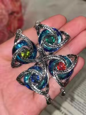 Don't let your energy drain away! #spirituality #protection #positiveenergy #amulet #witchytips