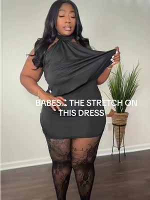 Babes this dress is STRETCHYYYY 😭🖤 larger chest friendly too. I’m wearing a XXXL but I could’ve definitely sized down for a more fitted look. If you like your dresses snatched, size down 👏🏾  #halterdress #CurvyFashion #TikTokShopFashion #DateNightDress #TikTokShopFashion