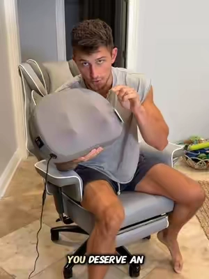 You deserve this office chair 😏