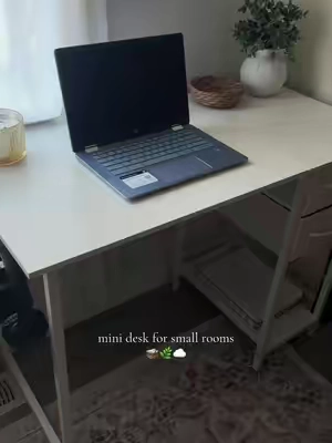 @Sweetcrispy Plus #desk #desks 