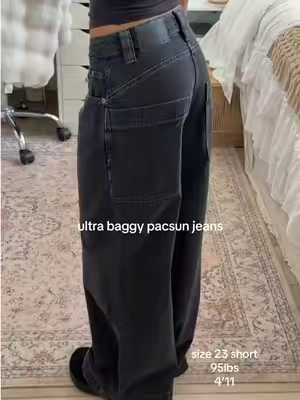loveee the back pocket and they’re so comfy 🖤✨ #lowrisebaggyjeans #pacsunjeans #outfitinspo #tiktokshopstockup #tiktokshopcreatorpicks 