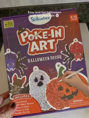 The easiest, no mess halloween craft for your kids!  #skillmatics  #parentsoftiktok #craft  #craftsforkids  #screenfreeactivities 